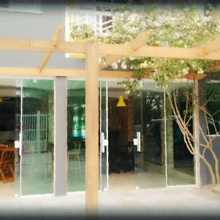 Guesthouse Kazapraia Balneario Praia do Leste Εξωτερικό φωτογραφία